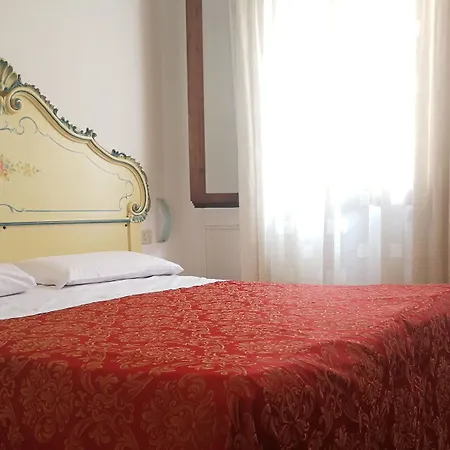 Alloggi Gerotto Calderan 1 招待所